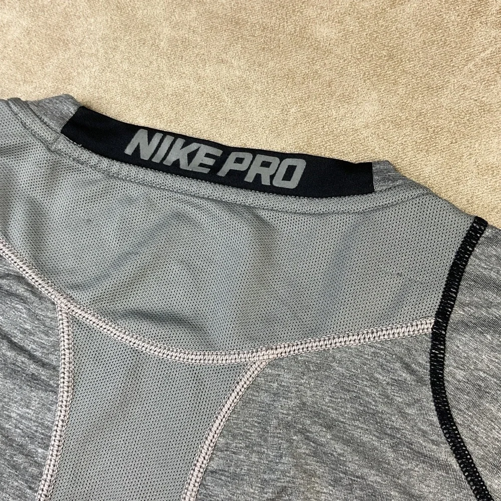 Nike Pro Shirt Muscle Training Dri-Fit Fitted Running Gym Workout 703104 Sz S‎